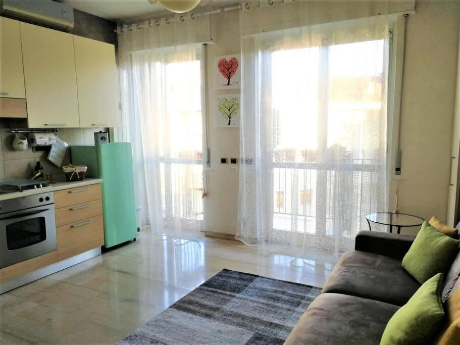 Gef House - Bande Nere * Milán